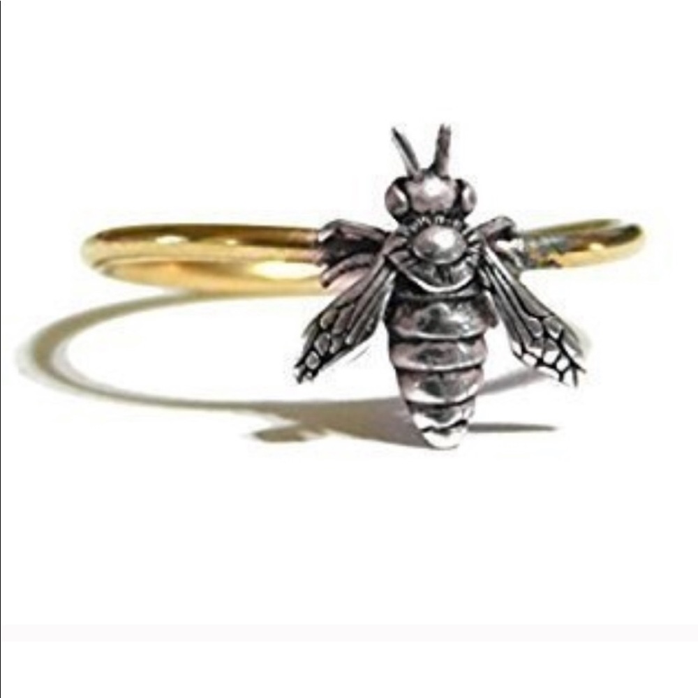 Minimalist Bee Ring